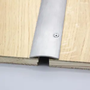 Overgangsprofil, 40 mm. buet sidehullet, børstet rustfri stål 