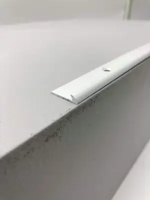 Trappeafslutning til 3 mm. linoleum - midthullet 