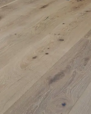 Trægulv - Eg Herregårdsplank 260 mm. Børstet Hvid matlak - KAMPAGNE