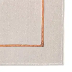 Leather, RV3 - 1079