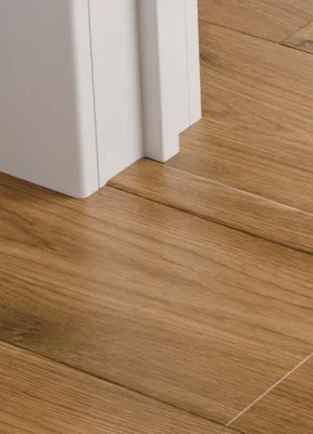 Vinyl 4-i-1 liste til Namsen, Natural Cabin Oak, INGEN RETURRET! 
