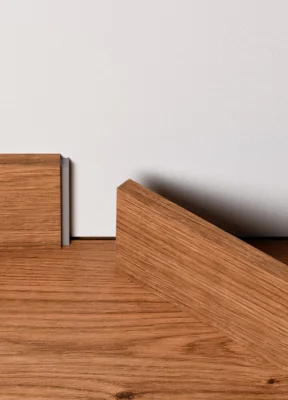 Vinyl fodpanel til Namsen - Medium, Light Cabin Oak, INGEN RETURRET!