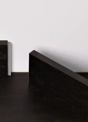 Vinyl fodpanel til Glomma - Medium, Dark Cottage Oak, INGEN RETURRET!