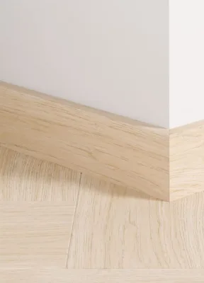 Fodpanel til laminatgulv - Ivory Oak, INGEN RETURRET!