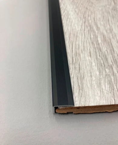 Afslutningsprofil, 7-9 mm. u/huller