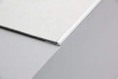 Trappeafslutning til 3 mm. linoleum - midthullet 