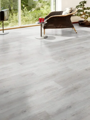 Kaindl laminatgulv - Eg plank hvid
