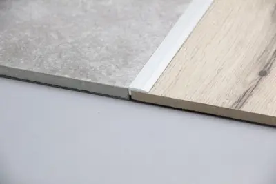 Vinkelprofil, 15x6,5 mm. u/huller 