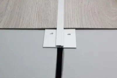 Dilatationsprofil 3 mm - midthullet 