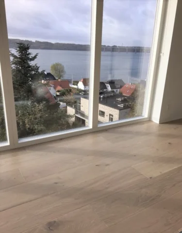 FloorMaster Herregårdsplank - Eg neutral mat lak 260 mm. 