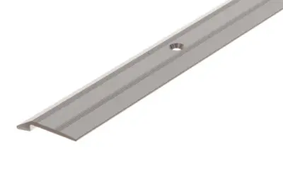 Overgangsprofil, 2-5 mm. med næb midthullet 