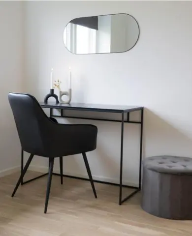 Jersey, spejl ovalt med sort ramme 35x80 cm.