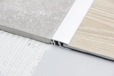 Afslutningsprofil, 3,5-6,5 mm. til dørtrin LVT 