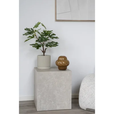Vase, i brunt glas