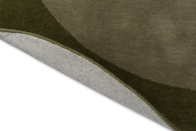 087807 Moss