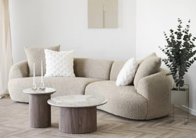 Dali Sofa med 4 puder i lysebrun
