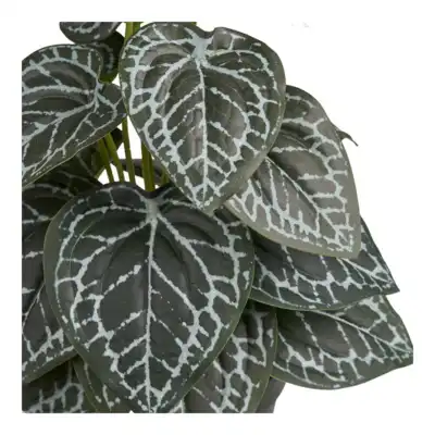 Kunstig grøn plante