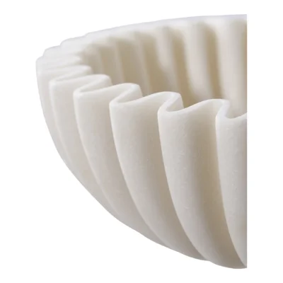 Skål i beige polyresin