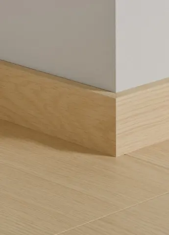 Fodpanel til laminatgulv - Amberlight Oak, INGEN RETURRET!