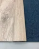 Beige grå eg