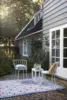 Laura Ashley - Thorncliff Daisy Sky Blue, Udendørstæppe