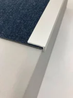 15 x 25 x 3 mm. vinkelprofil - u/huller