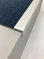 25 x 25 x 3 mm. vinkelprofil - u/huller